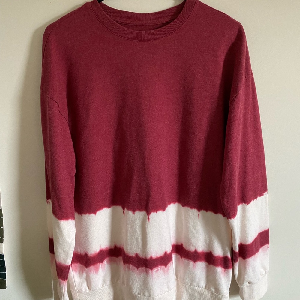 Red and white tie-die crew neck. Size small.